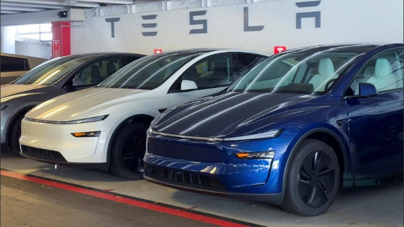 Las vacantes ofrecidas por Tesla apuntan a cubrir roles clave en atención al cliente y mantenimiento de vehículos eléctricos.