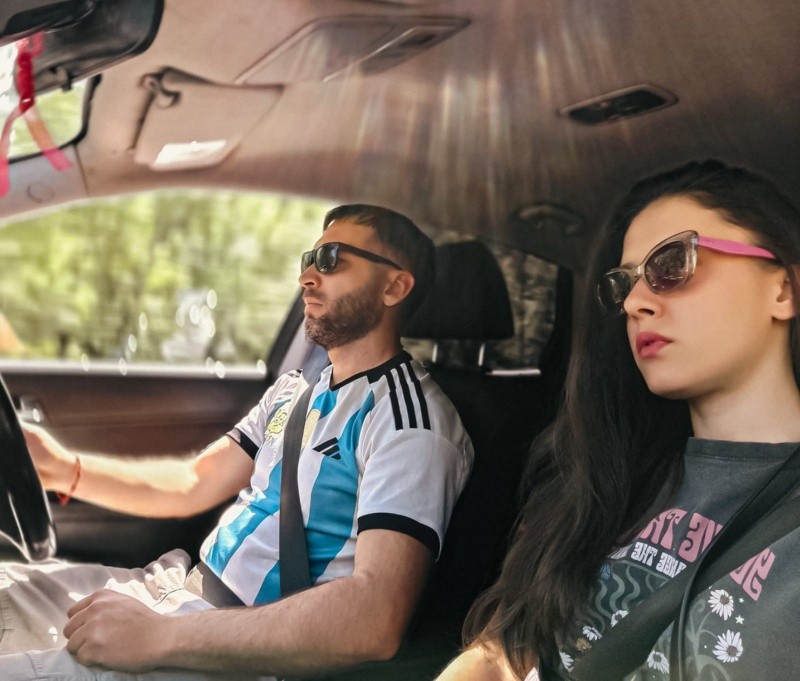 Diego Zubiri y Marina Sánchez García, la pareja detrás de Cumbia Flow y de la canción “La Copa no brilló”.&nbsp;