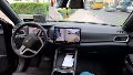 El auto ya recorre las calles de la ciudad.