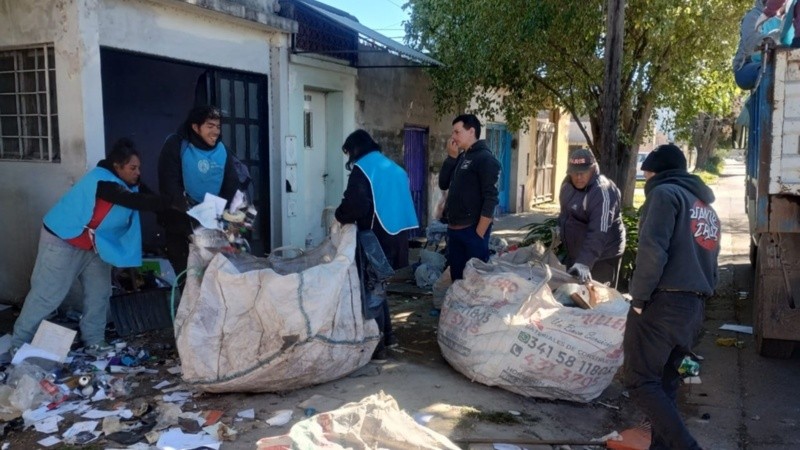 El operativo del municipio continuará este lunes.