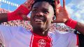 Huracán derrotó a San Lorenzo con dos goles de Caicedo.