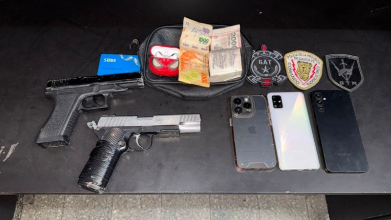 Los elementos incautados por los agentes.