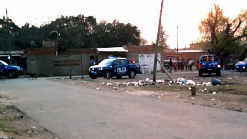La canchita de Cerrillos, signada por la actividad de puntos de venta de drogas en derredor.