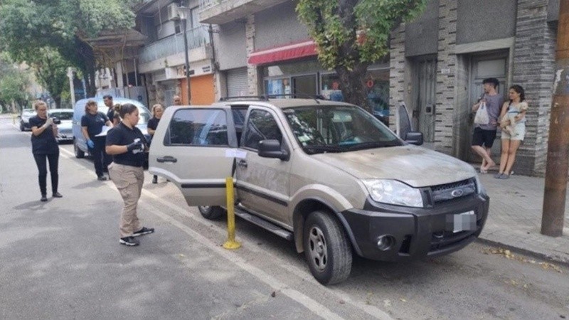 &nbsp;El vehículo fue encontrado el sábado a la noche en Calle 1.818 y Cisnero.