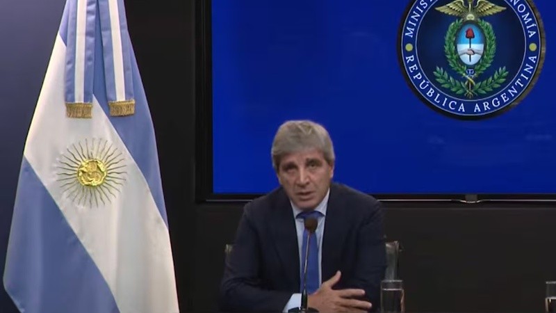 El ministro de Economía, Luis Caputo.