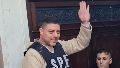 Leo Airaldi, al ingresar a la sala del Tribunal Federal de Entre Ríos en una de las audiencias (Canal 6 Entre Ríos TV).