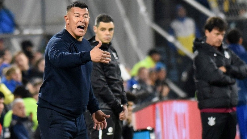 Jorge Almiron. Rosario Central vs Corinthians. Octavos de Final. Copa Conmebol Libertadores.
