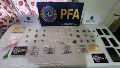 Tusi y marihuana, parte de lo incautado en la redada antinarcóticos. Foto: PFA.