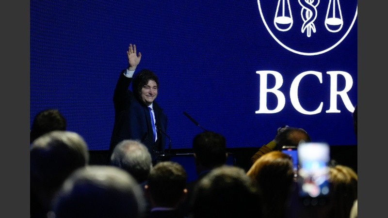 Milei en el aniversario 141 de la Bolsa de Comercio de Rosario, en agosto de 2025.