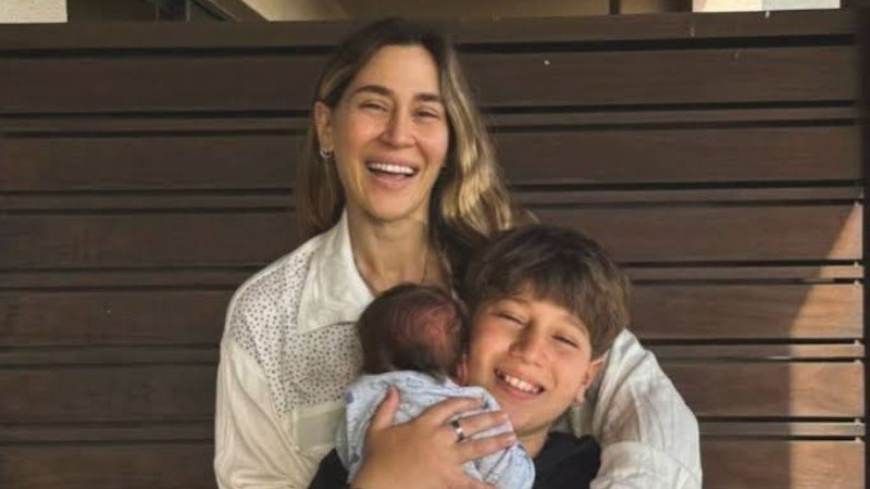 La actriz grabó a su hijo más pequeño diciendo el nombre de su hermano