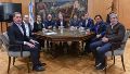 "Este es el camino que queremos consolidar: escuchar, dialogar y resolver", indicaron.