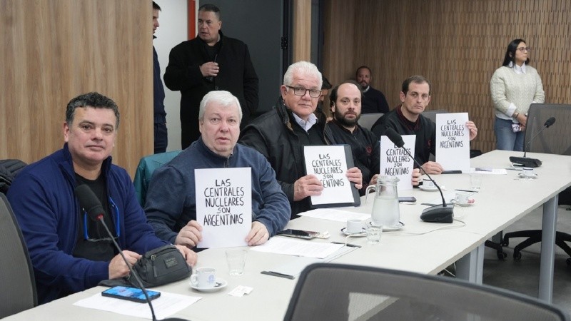 Referentes del sector nuclear argentino expusieron la situación del área en la Cámara de Diputados.