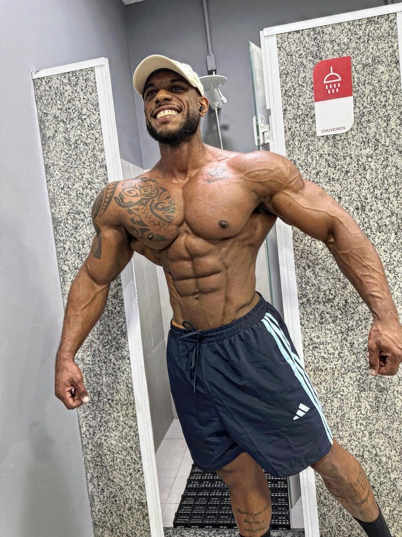 El influencer baiano Mailson Araujo, otra mortaja en el mundo del bodybuilding.