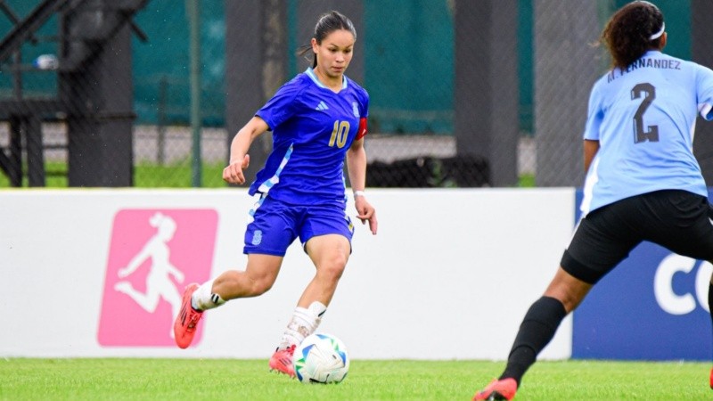 Julieta Aguilar, jugadora de Newell's y la seleccion argentina.