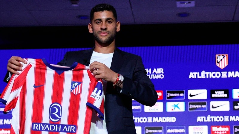 Cuti Romero fue presentado en el Atlético Madrid.
