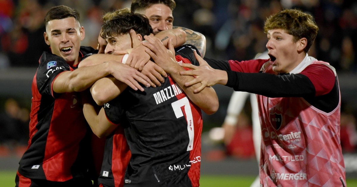 Newell's se prepara para enfrentar a Vélez Sarsfield