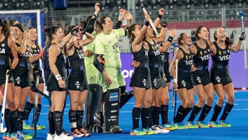 Las Leonas, que tienen como entrenador a Fernando Ferrara, se aseguraron un lugar en las semifinales este sábado.