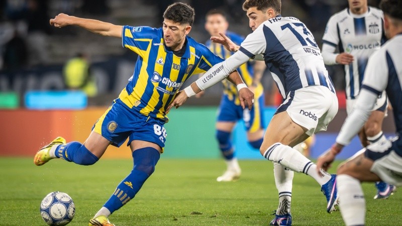 El Canalla mereció meter alguna de las que generó en la primera mitad. (Rosario Central)