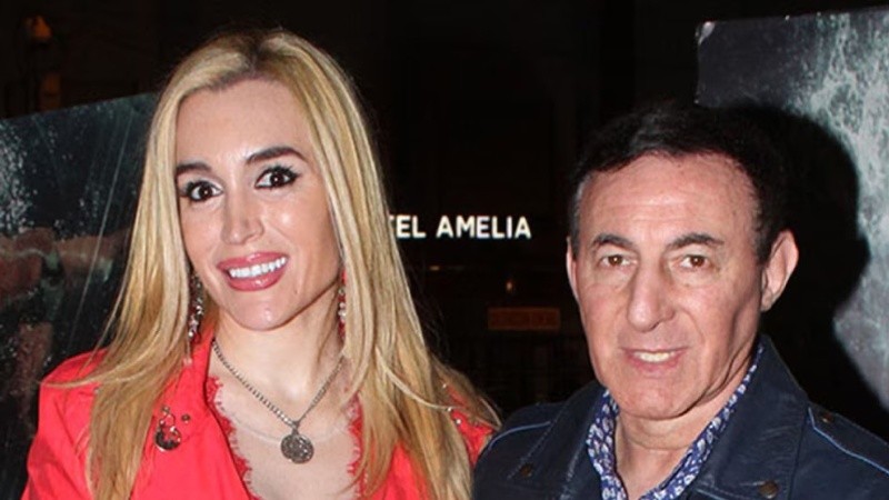 La actriz y el empresario en guerra tras cuatro años divorciados.