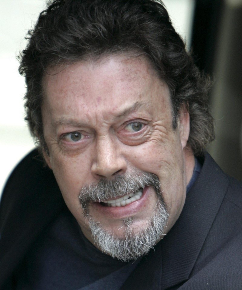 Tim Curry fotografiado en 2025. (EFE)