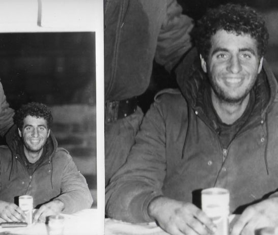 Rubén Rada joven y sonriente en Malvinas: la foto que difundió Maurice Oliver.