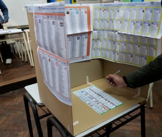 Las elecciones provinciales y locales serán con el sistema de boleta única.