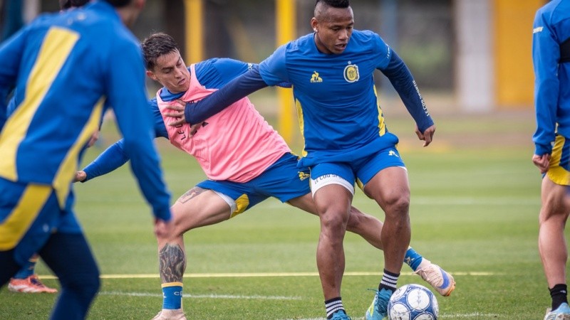 Jaminton Campaz entró en el segundo tiempo ante Talleres: volvió