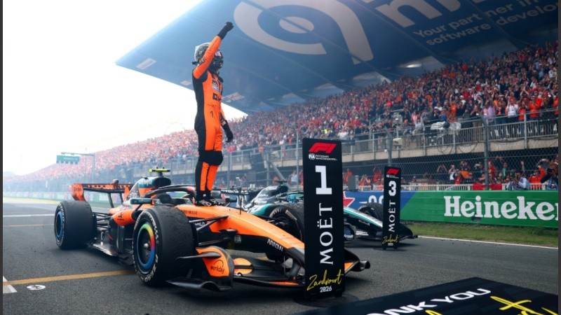 Lando Norris renovó con McLaren.
