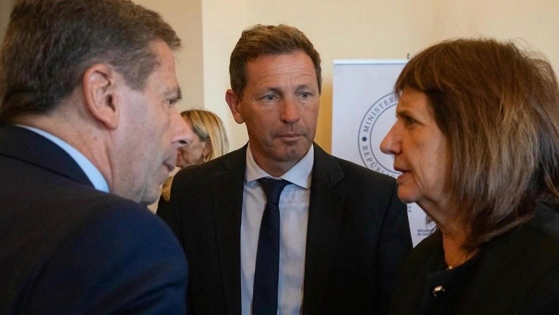 &nbsp;Pugnaloni junto a su referente en seguridad, Patricia Bullrich