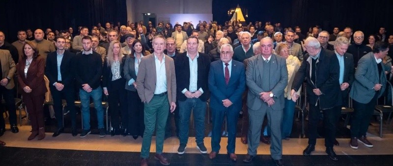 &nbsp;Empresarios y trabajadores llamaron a reconstruir el diálogo por la producción y el empleo