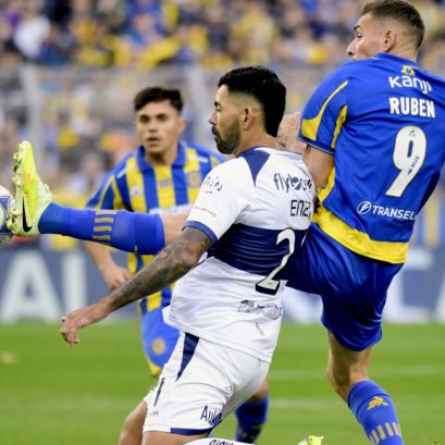 Marco Ruben fue titular en la derrota de Central contra Gimnasia de La Plata.