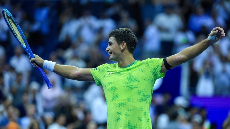 Mariano Navone le gano a Djokovic.