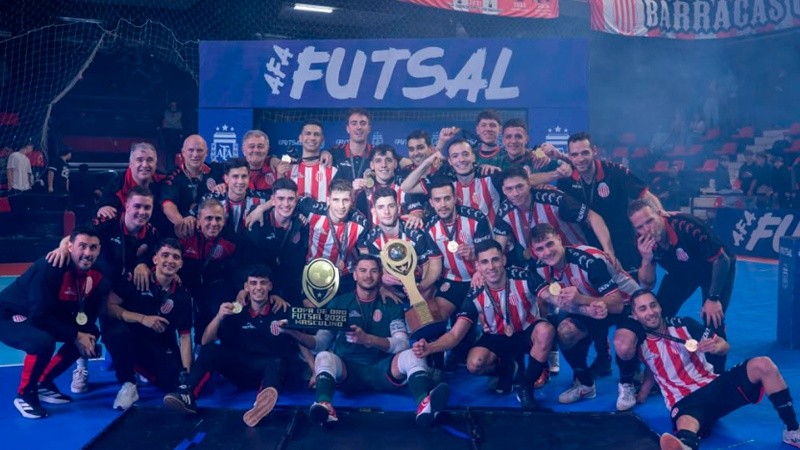 Barracas Central se conoró campeón de la Copa de Oro en Rosario.