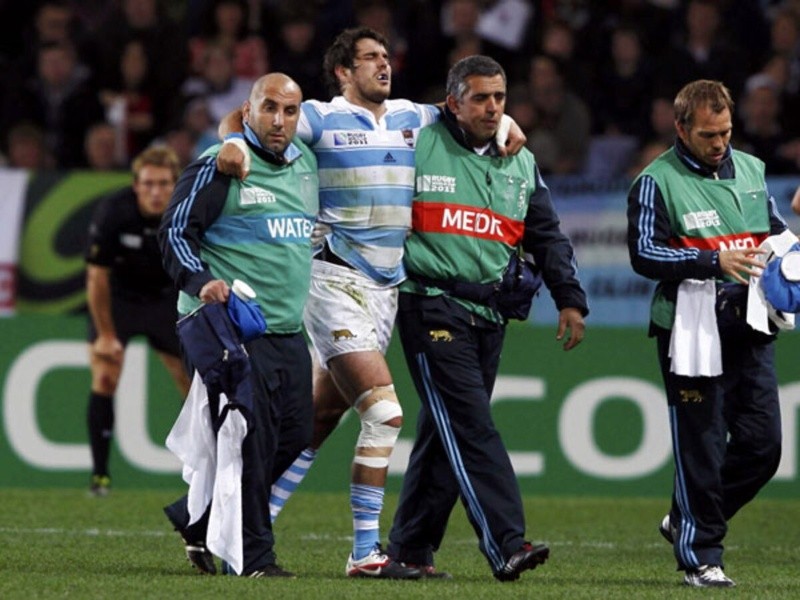 Gonzalo Tiesi, en 2011 se lesionó en el debut mundialista por un tackle a destiempo del inglés Courtney Lawes.&nbsp;