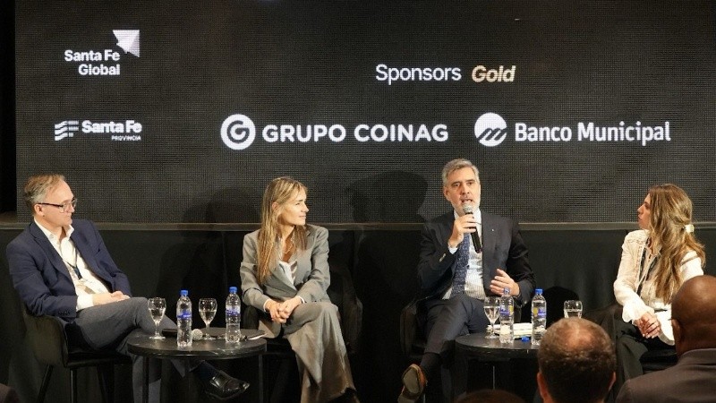 En el panel se abordó en detalle la ofensiva diplomática y técnica que lidera Santa Fe.