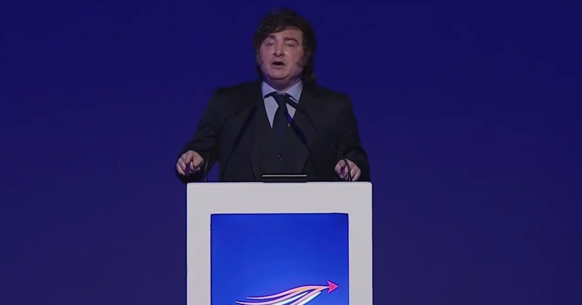 Javier Milei ratifica su rumbo económico y descarta cambios fiscales ante las elecciones de 2027