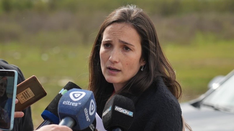 La fiscal Noelia Navone dio una conferencia de prensa.