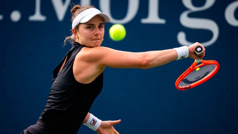 Nadia Porodoska cayó ante Swiatek y quedó eliminada del US Open.