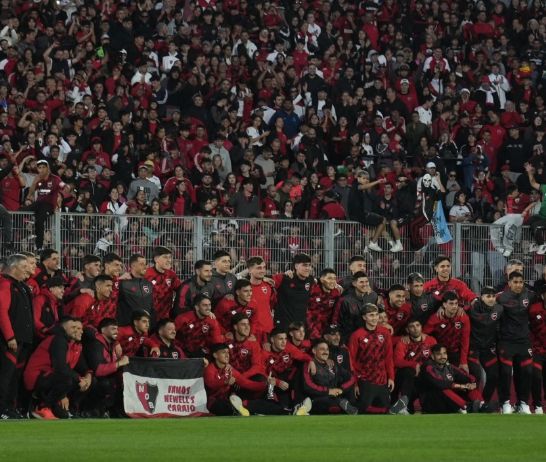 Una nueva muestra de fidelidad, este año en la otra tribuna (Alan Monzón/Rosario3).