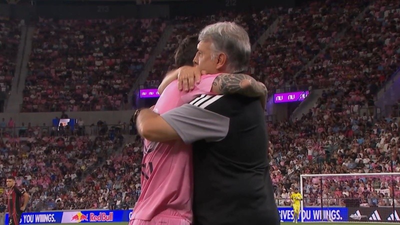Messi y Martino antes del partido.