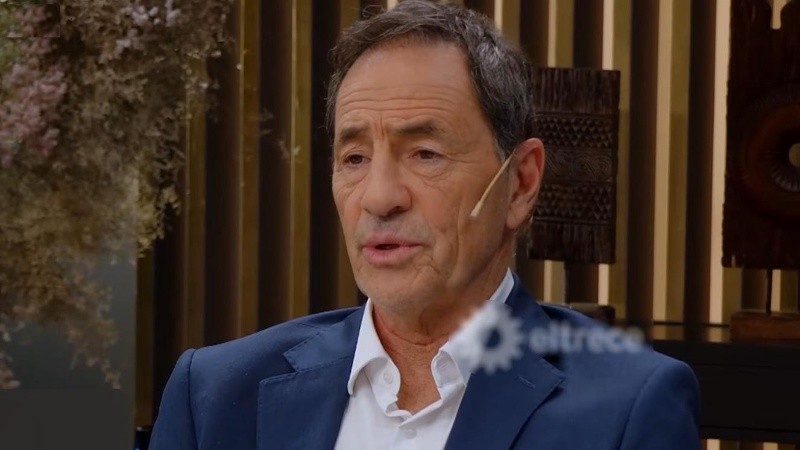 El actor Martín Seefeld en Almorzando con Juana Viale (captura de video)