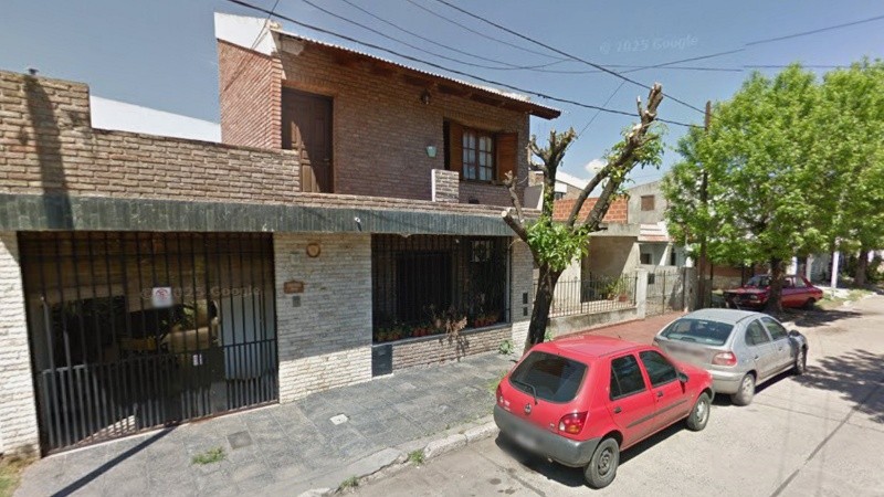 El hecho ocurrió este martes por la madrugada en González Sabathie al 7800.