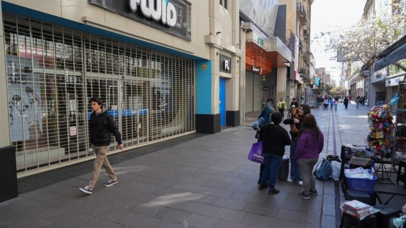 Los comercios estarán cerrados el lunes 28 de septiembre (Archivo/Rosario3).