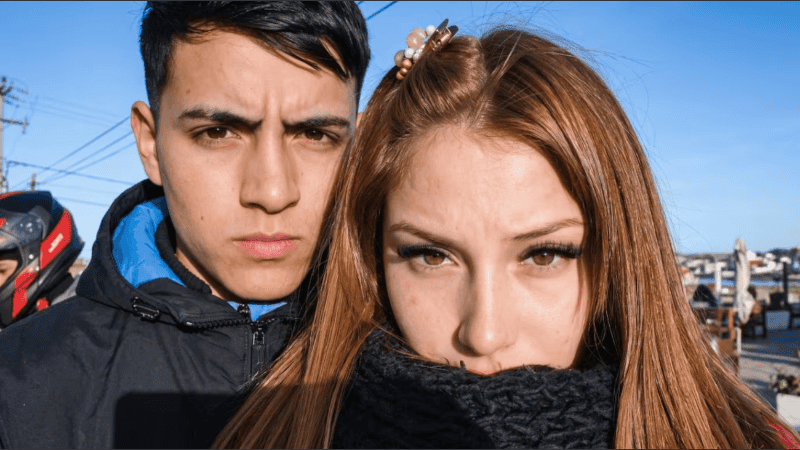 El atacante tiene 19 años y permanece prófugo.