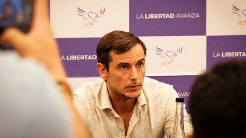 El ex tenista llegó a enfrentar a Roger Federer en el circuito ATP.