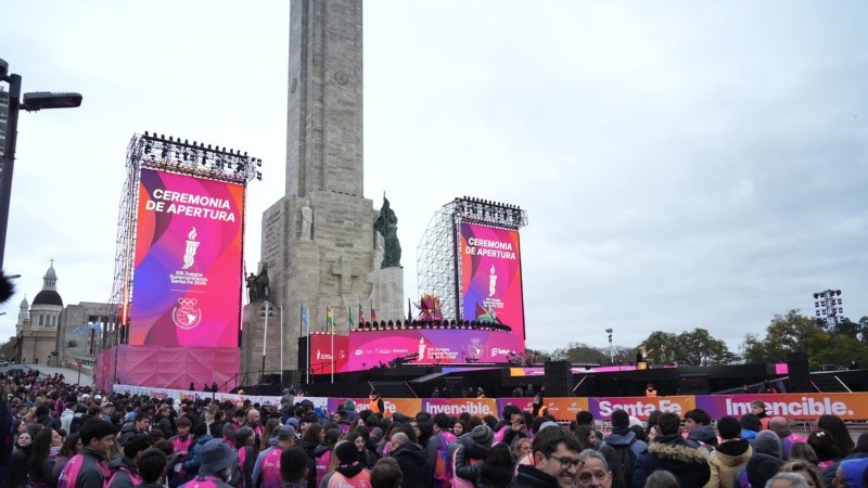 El Monumento a la Bandera como escenario del acto de apertura de los Juegos Suramericanos.