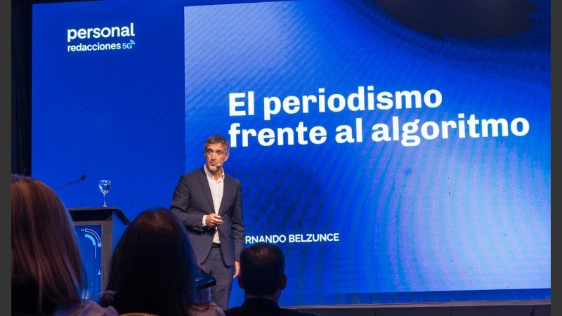 Fernando Belzunce, reflexionando sobre el presente y futuro del periodismo.