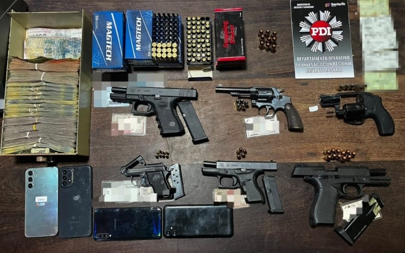 &nbsp;Se secuestraron siete armas de fuego, más de 350 municiones, 31 teléfonos celulares y material estupefaciente (PDI)