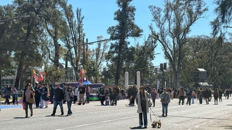 Buena afluencia de público en el primer día de los juegos.