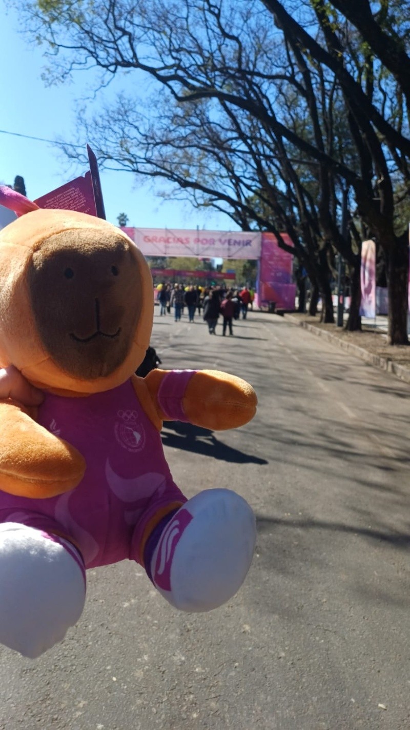 El peluche de Capi, el más pedido de los Juegos.&nbsp;